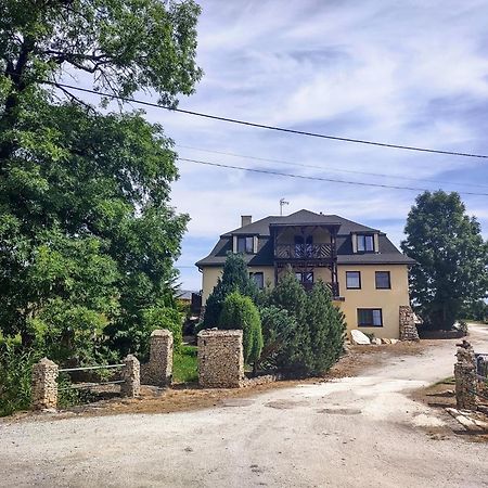 Agroturystyka Leszczynowy Dworek Ponikwa  Exterior foto