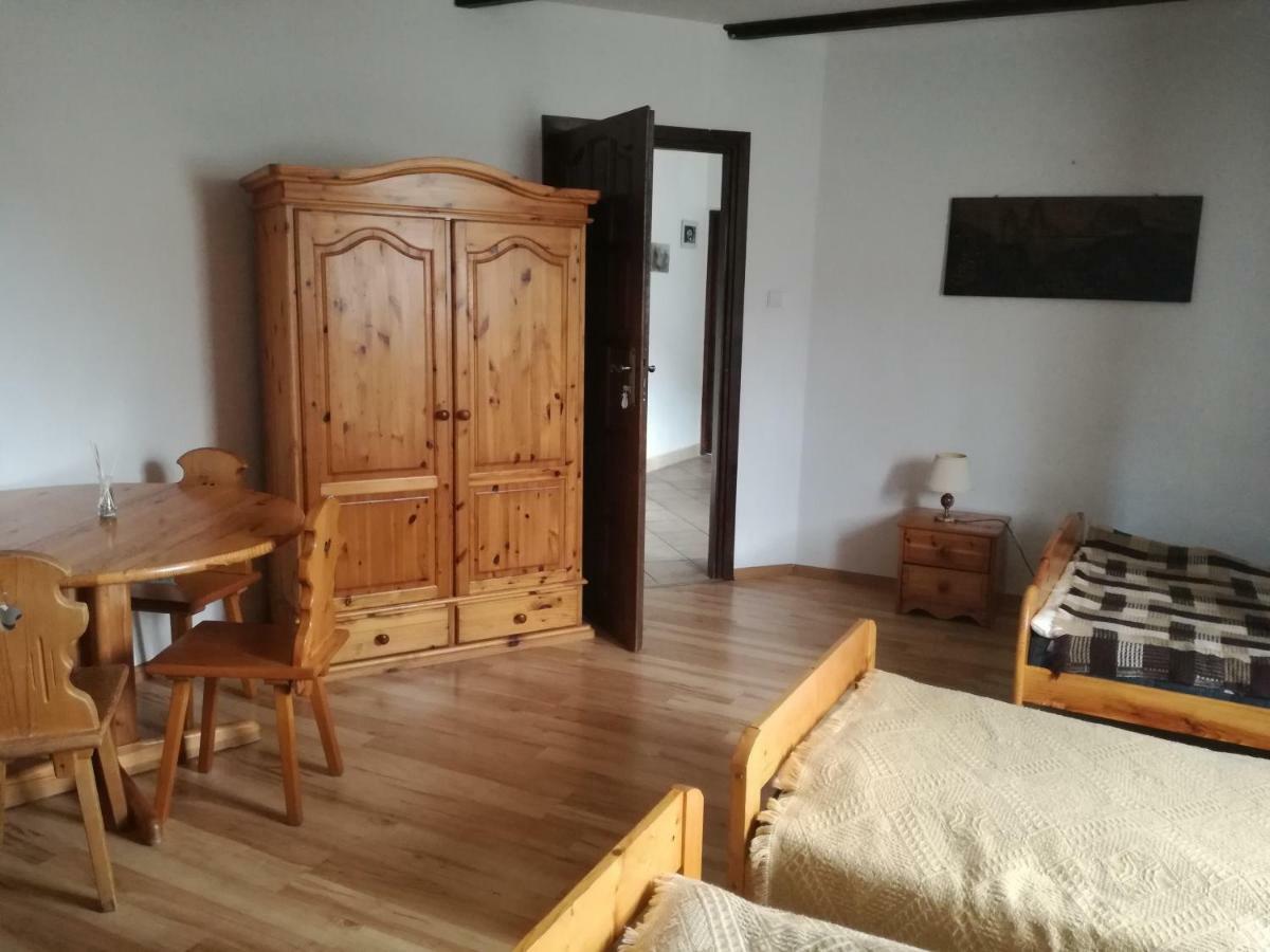 Agroturystyka Leszczynowy Dworek Ponikwa  Exterior foto